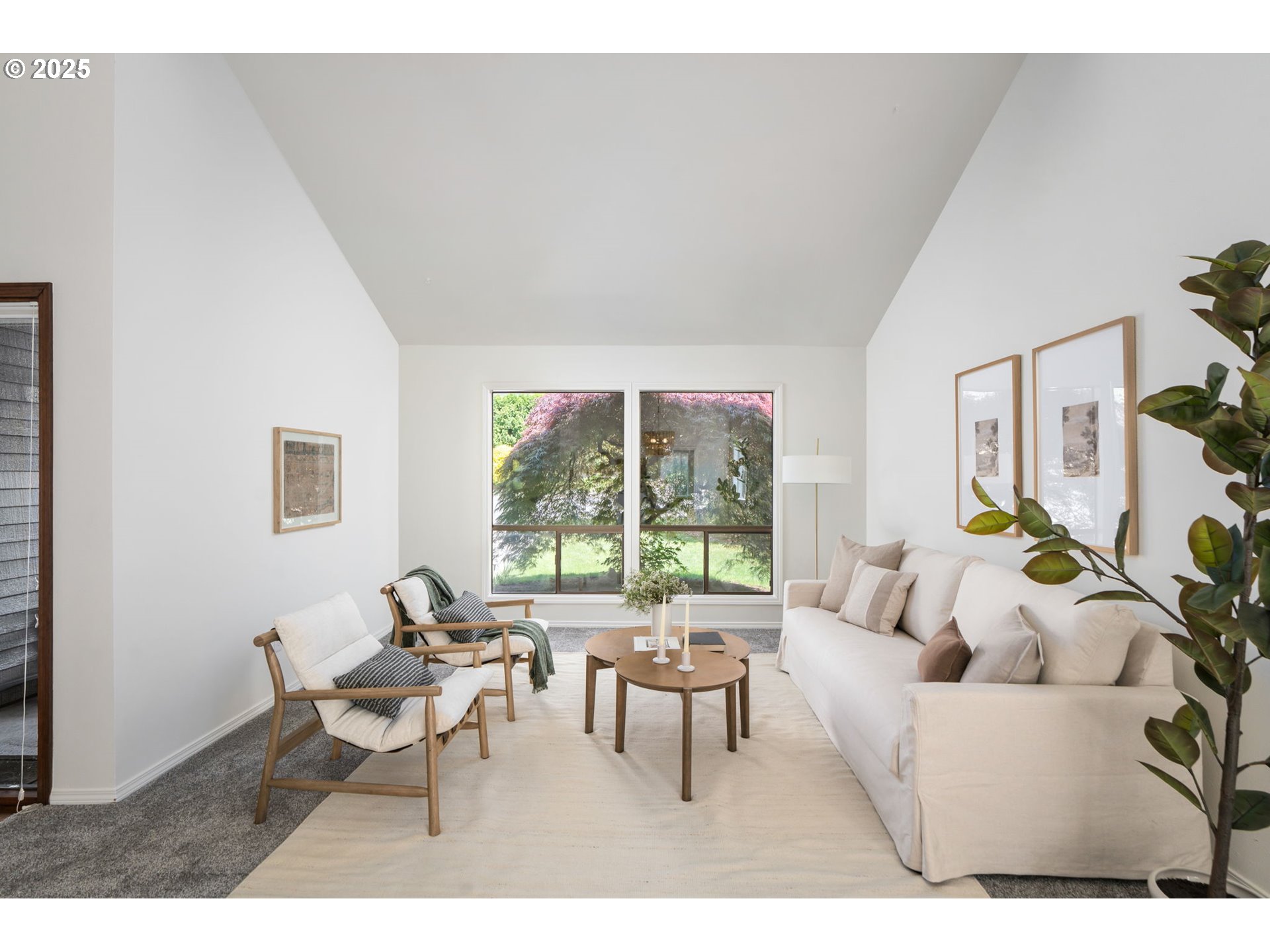 10292 NW ALPENGLOW WAY