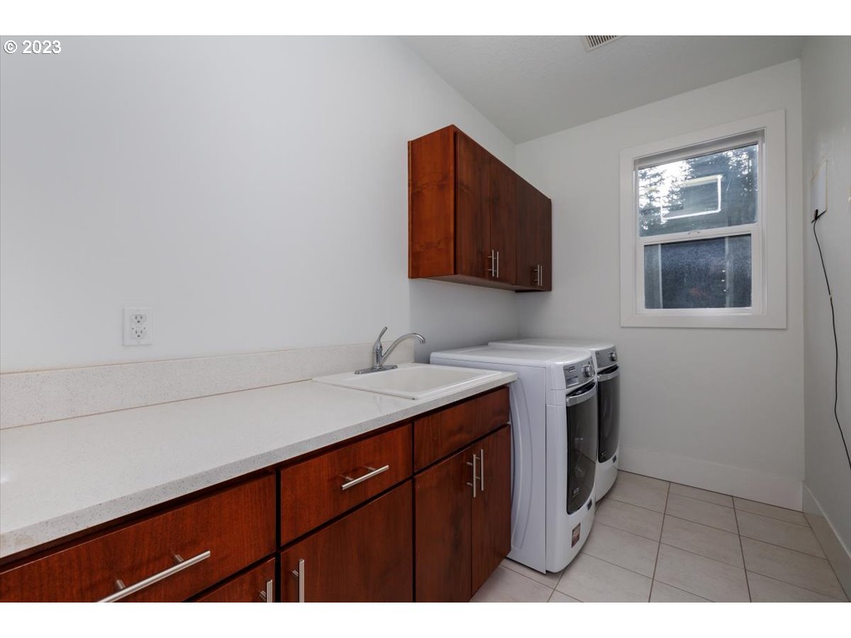 2982 NW SANTANITA TER