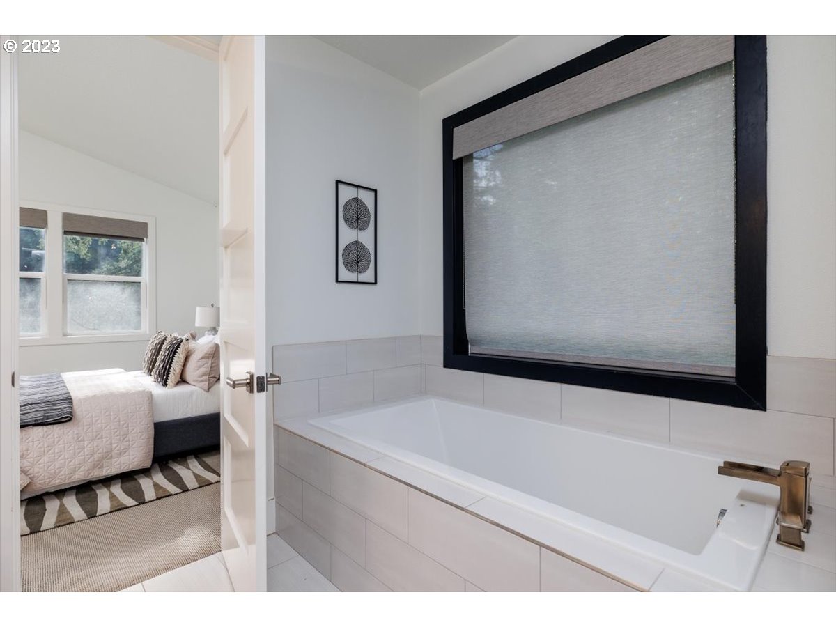 2982 NW SANTANITA TER