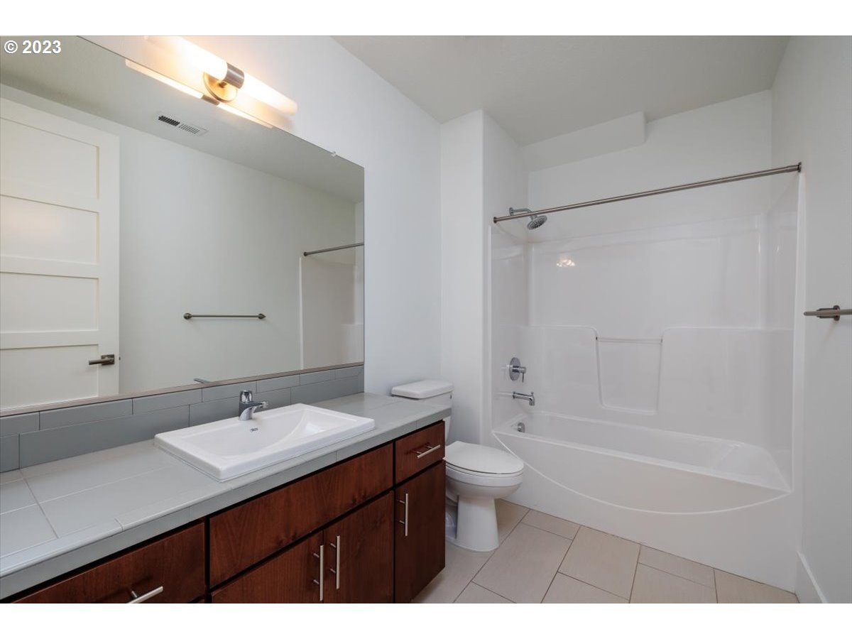 2982 NW SANTANITA TER