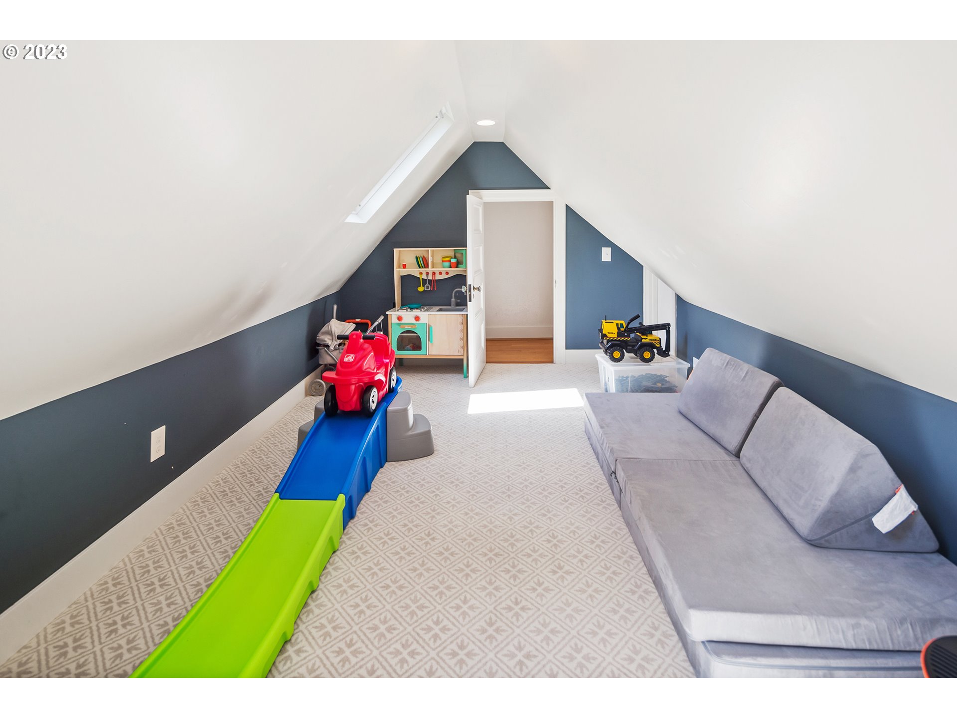 2836 NW SANTANITA TER