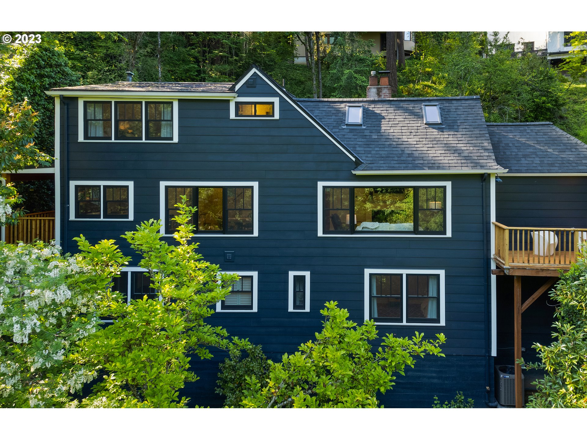 2836 NW SANTANITA TER