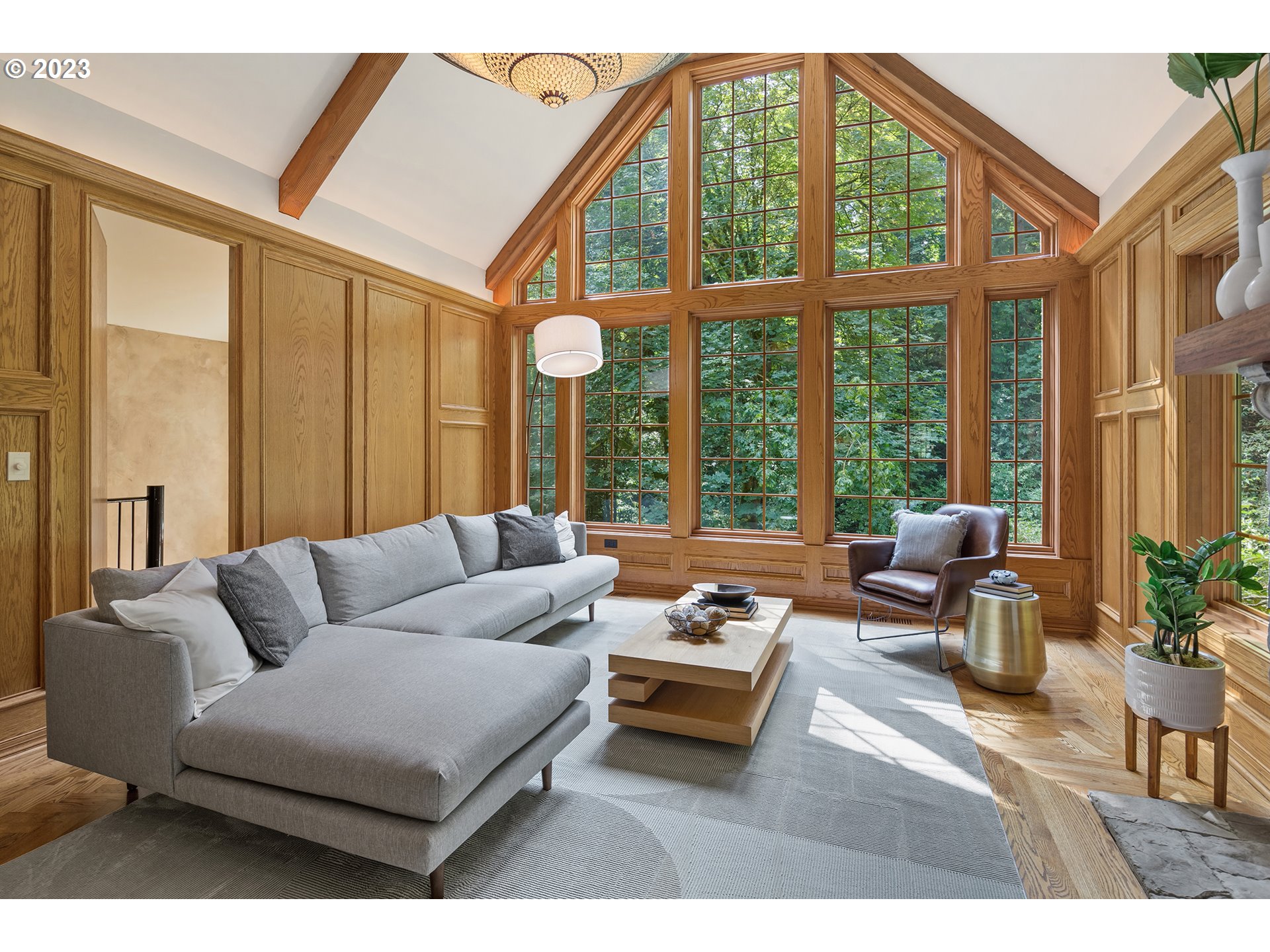 1816 S PALATINE HILL RD