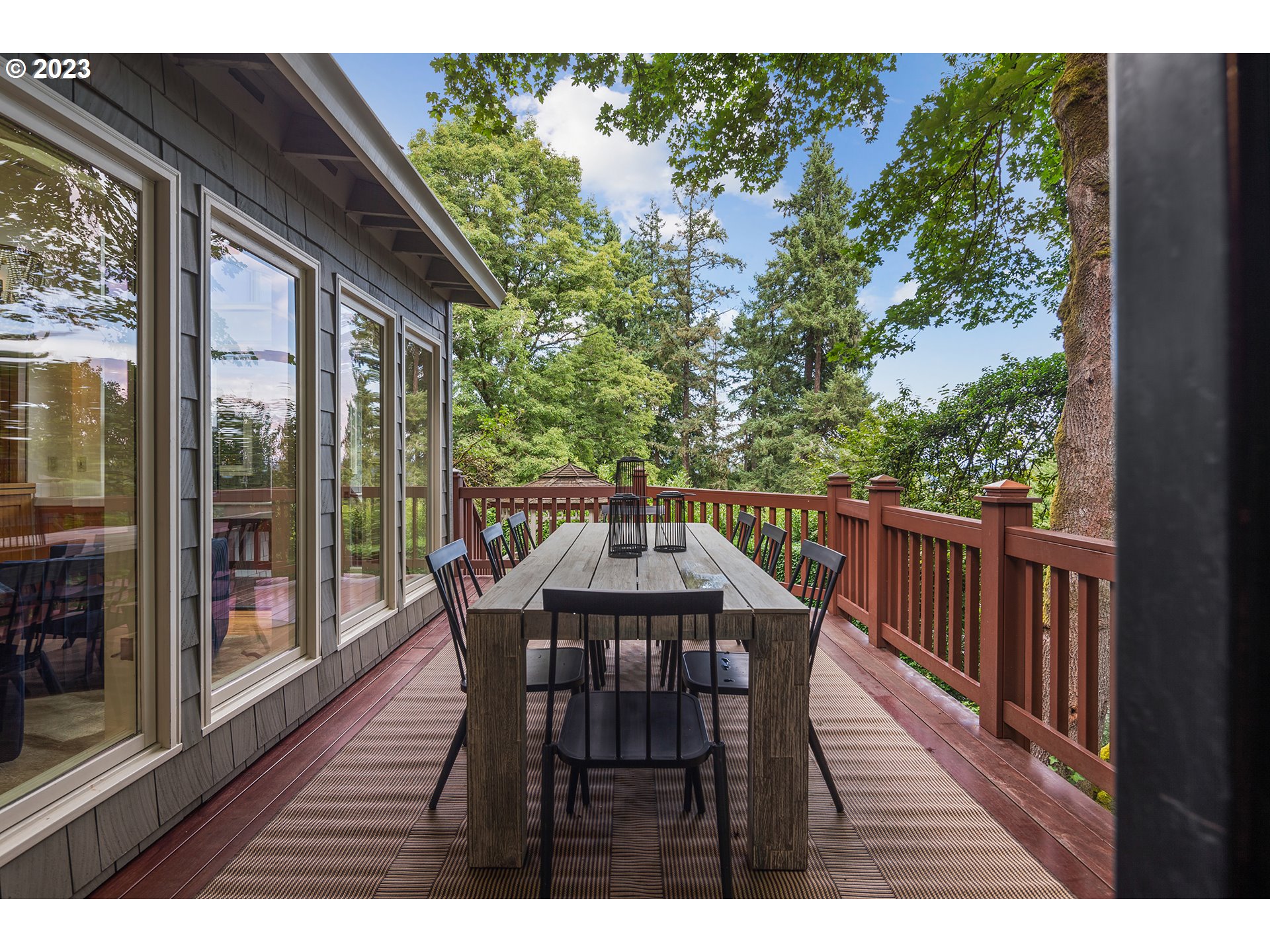 1816 S PALATINE HILL RD