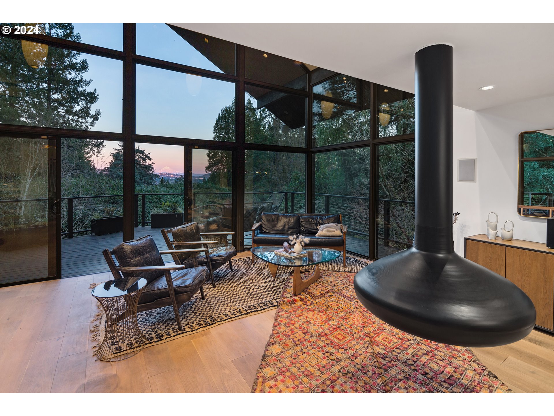 1870 S PALATINE HILL RD