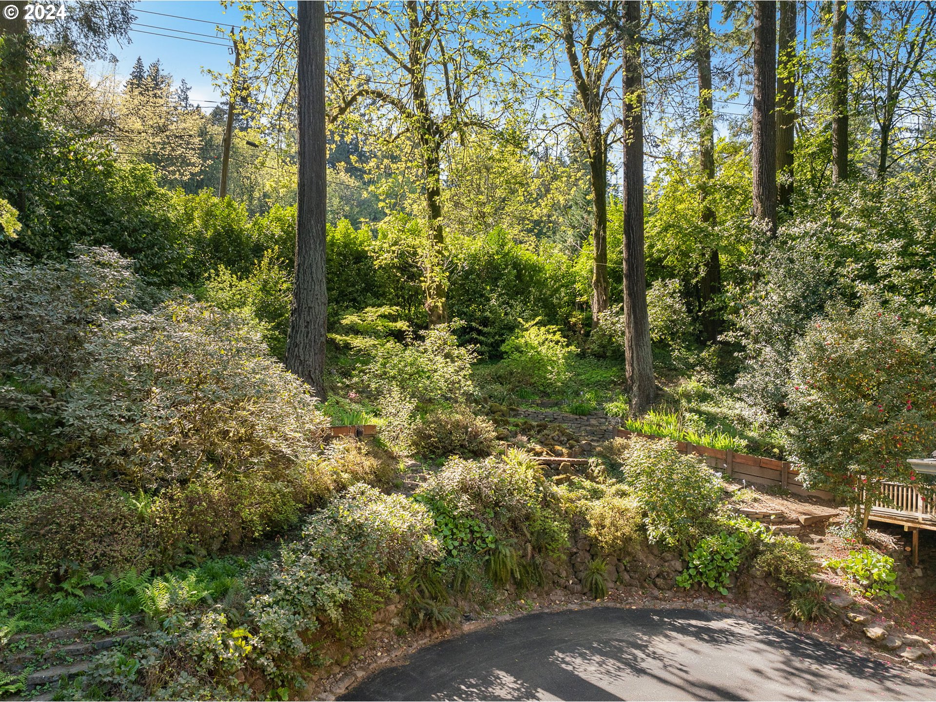 11183 S RIVERWOOD RD