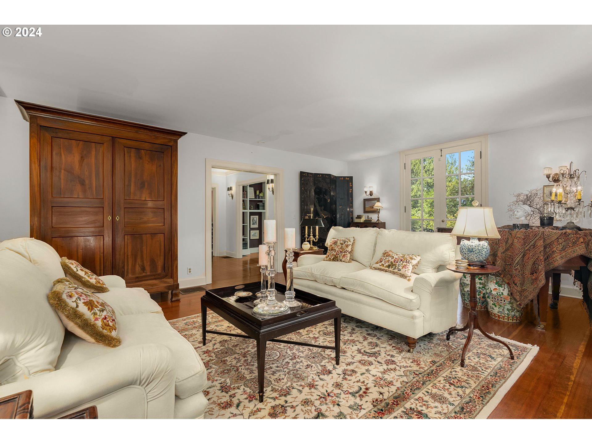 11183 S RIVERWOOD RD