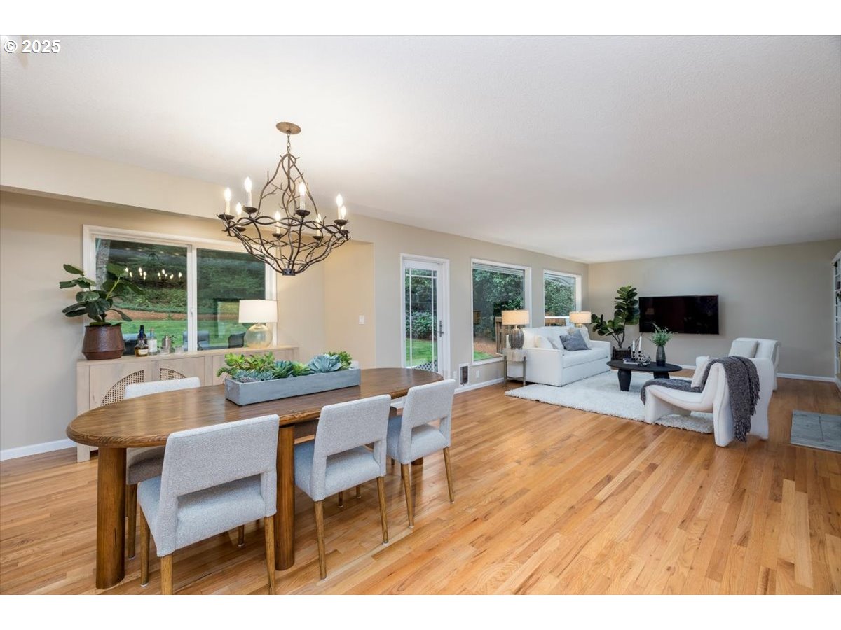 1622 SW MIDVALE RD, Portland