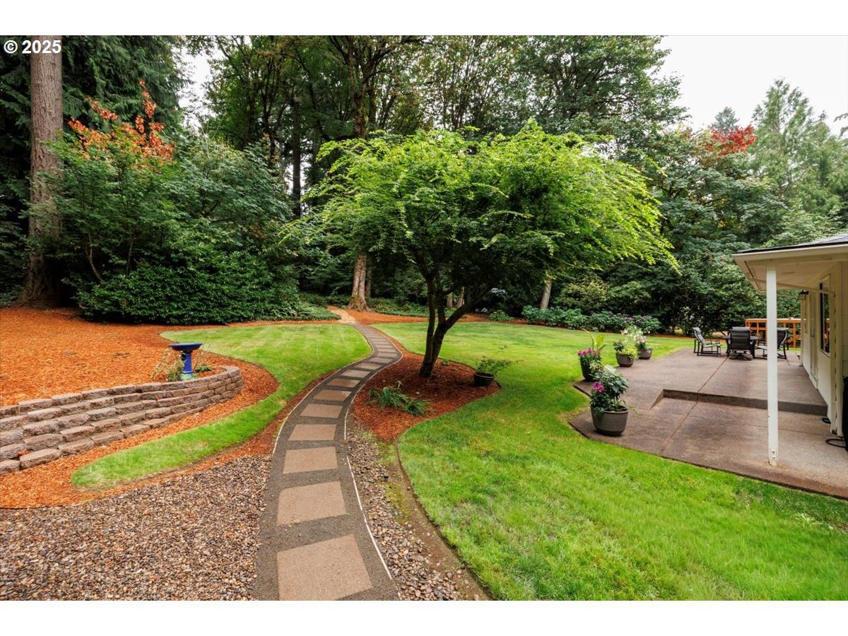 1622 SW MIDVALE RD, Portland