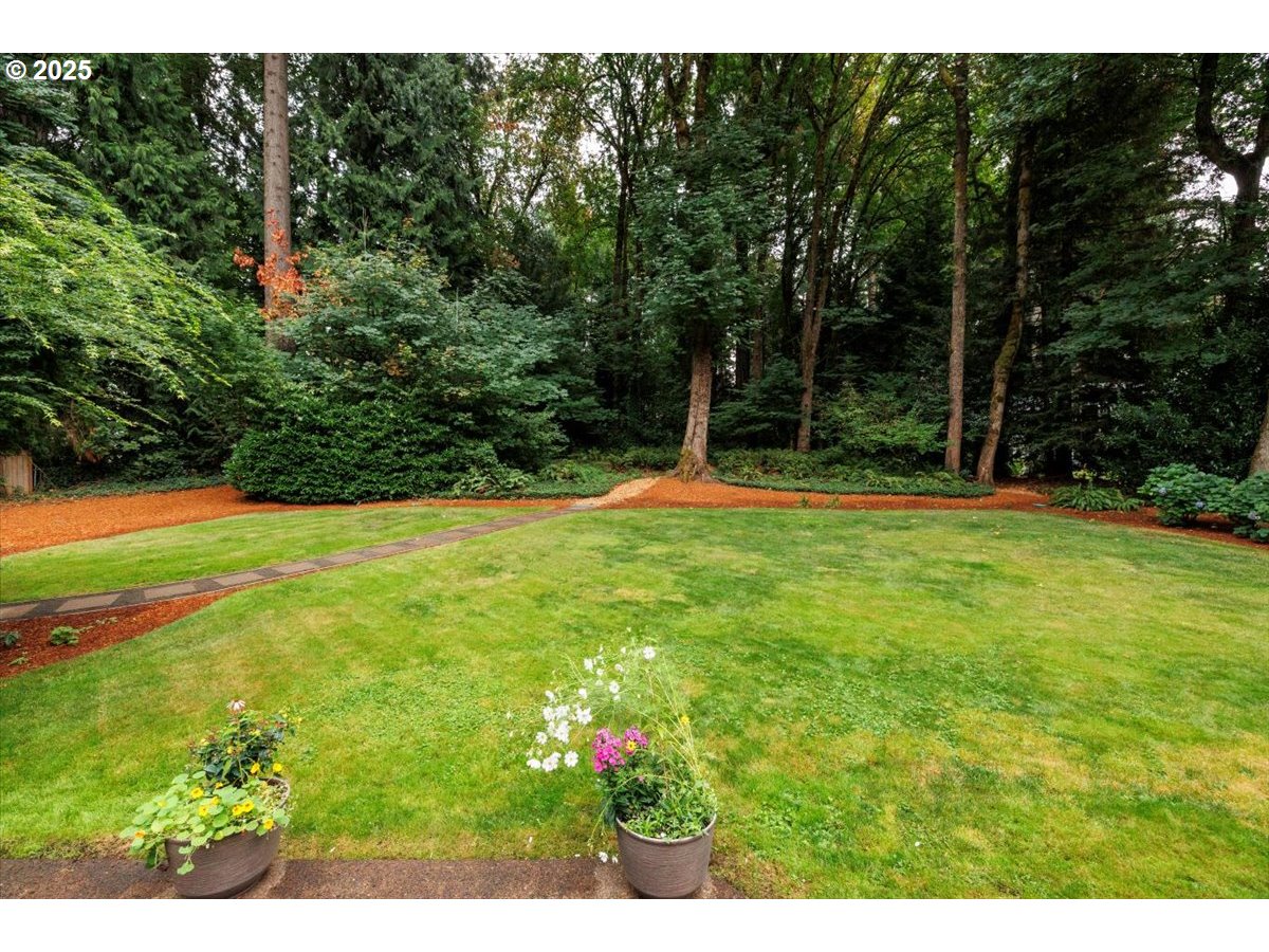 1622 SW MIDVALE RD, Portland