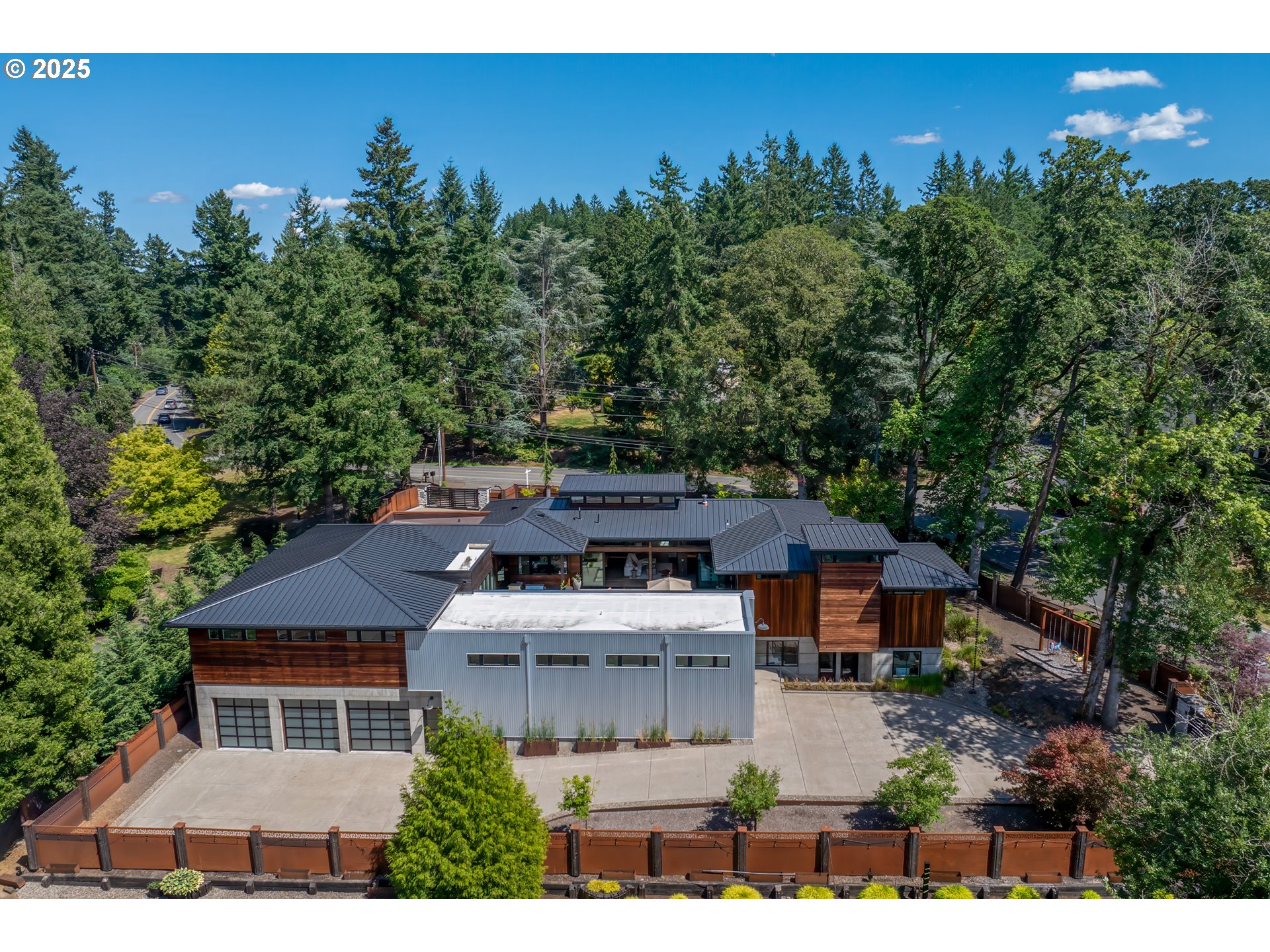 5185 CARMAN DR