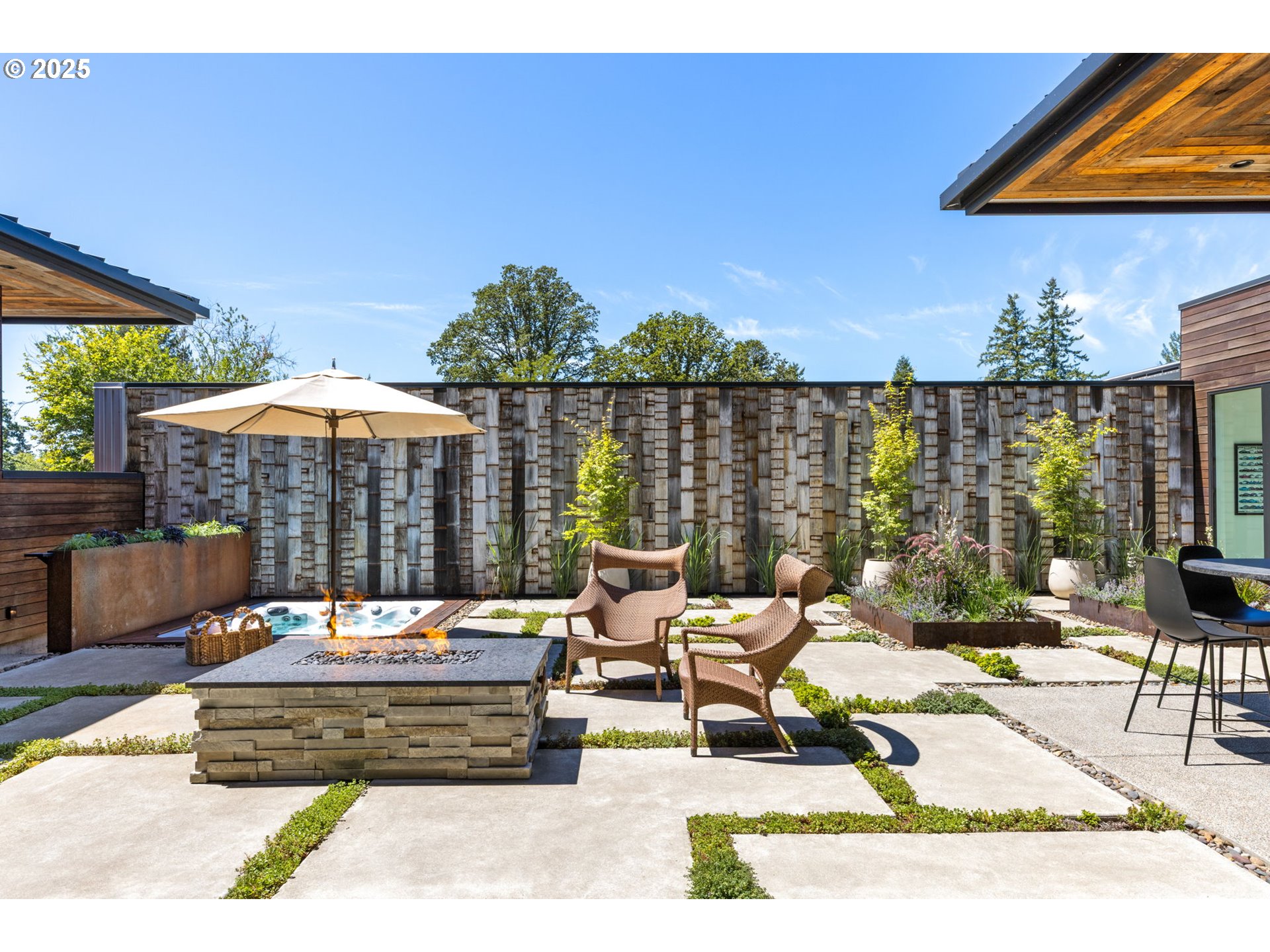 5185 CARMAN DR