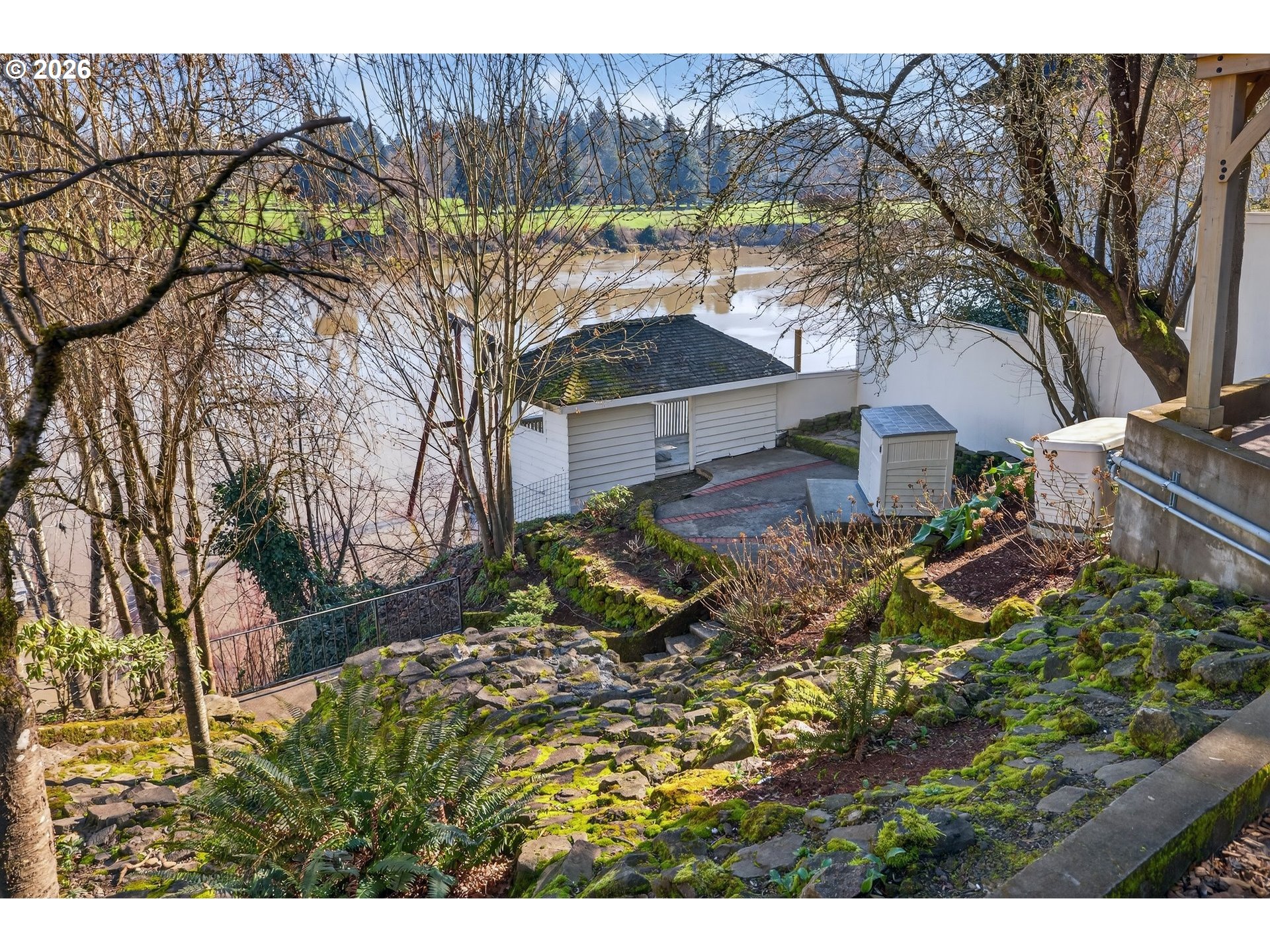 10150 S RIVERSIDE DR