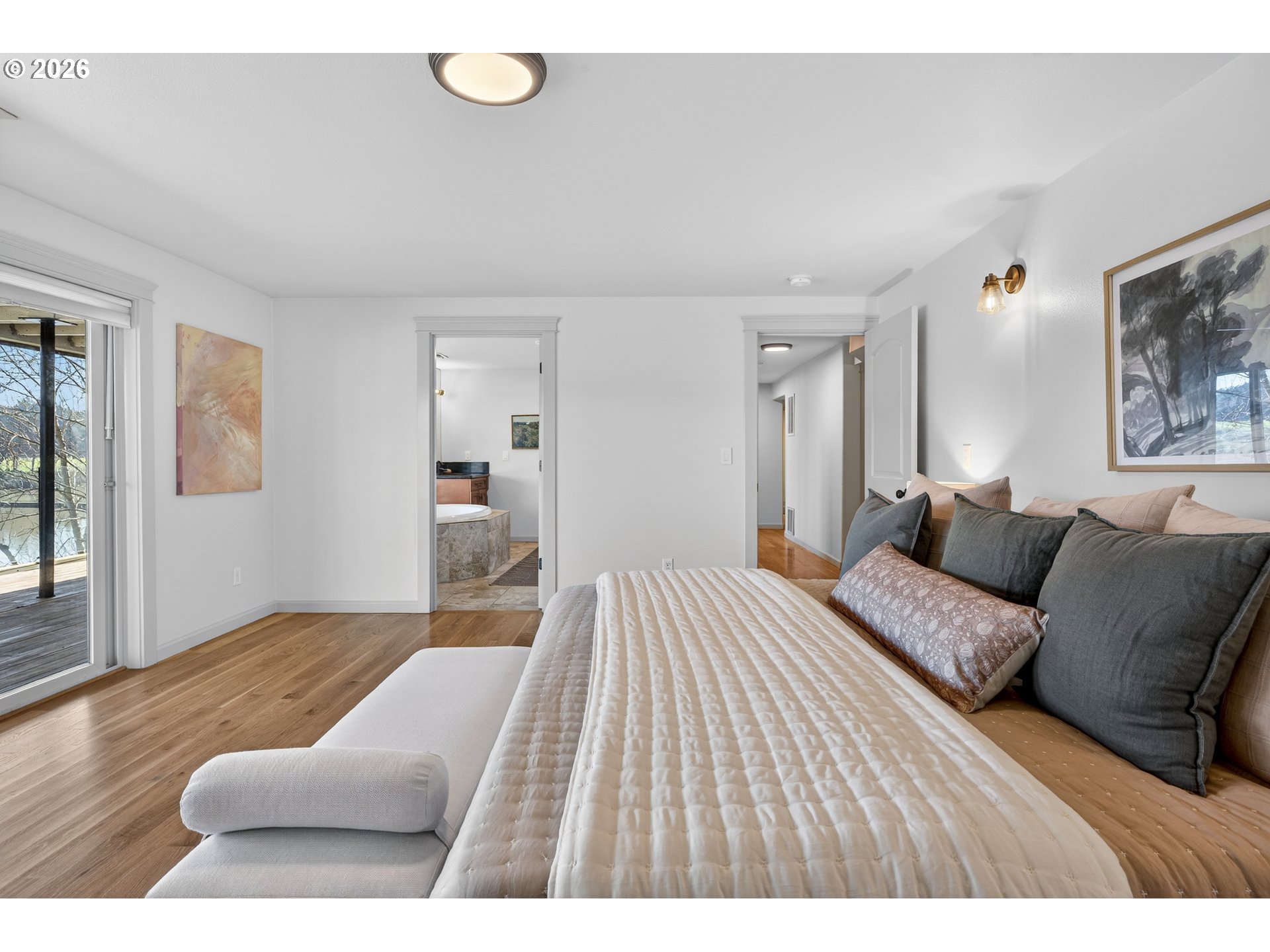 10150 S RIVERSIDE DR