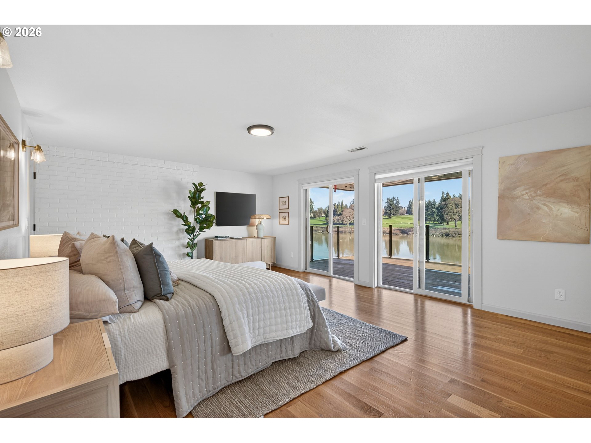 10150 S RIVERSIDE DR