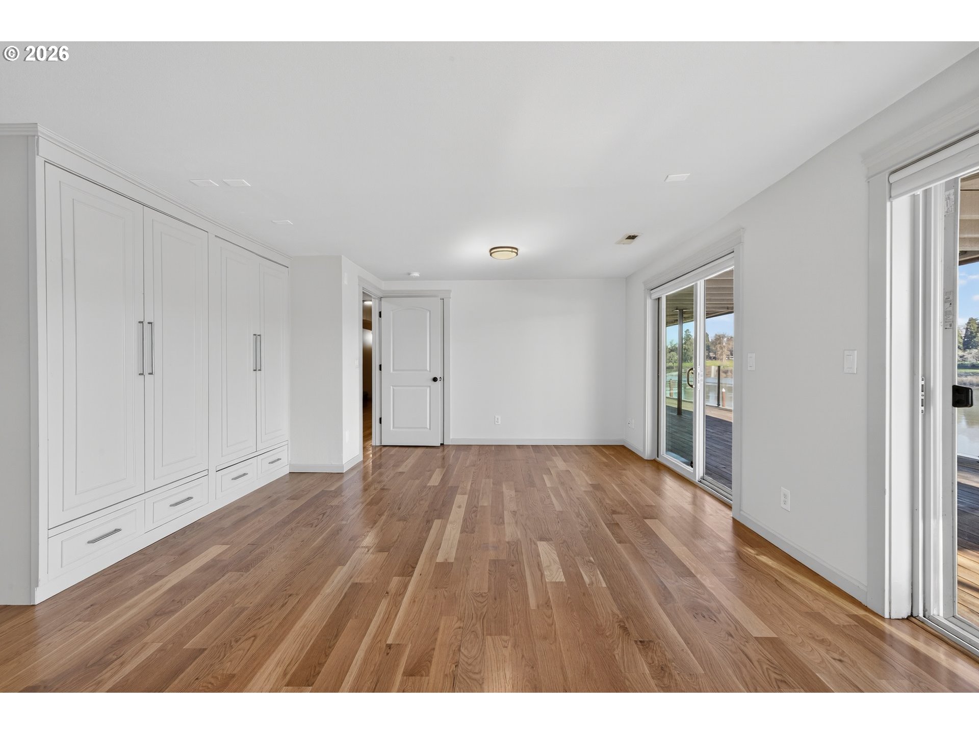 10150 S RIVERSIDE DR