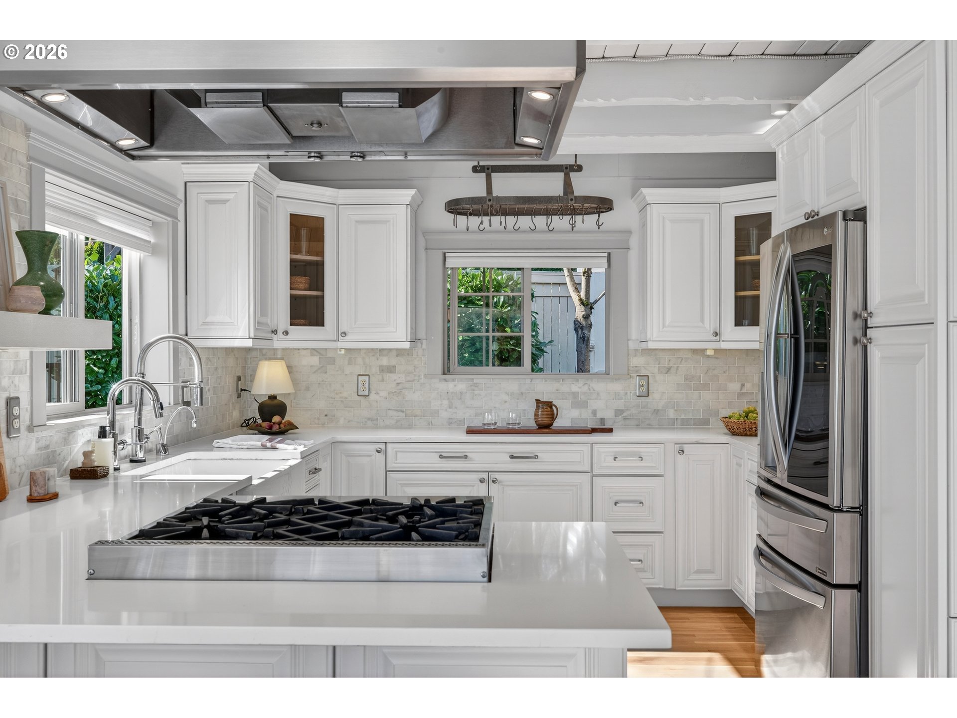 10150 S RIVERSIDE DR