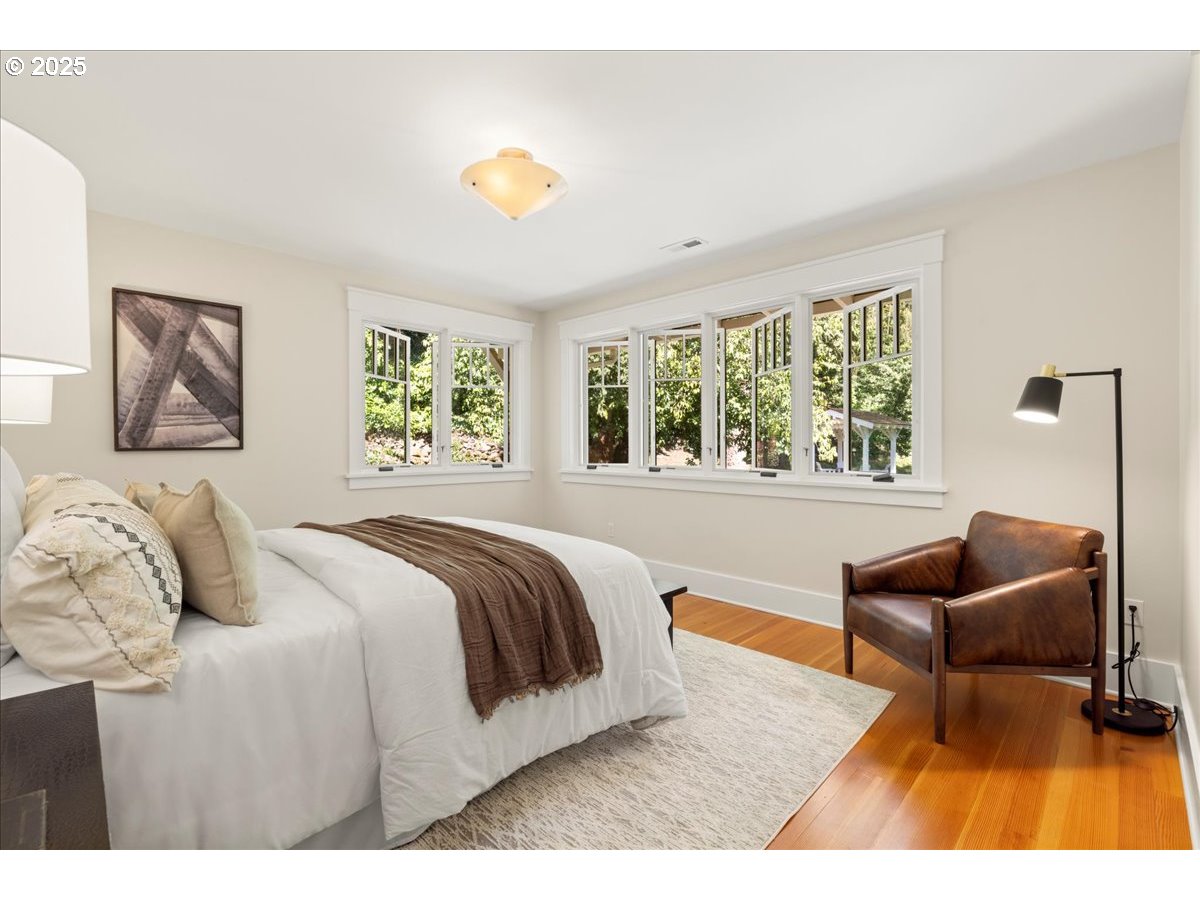 49 BRIARWOOD RD