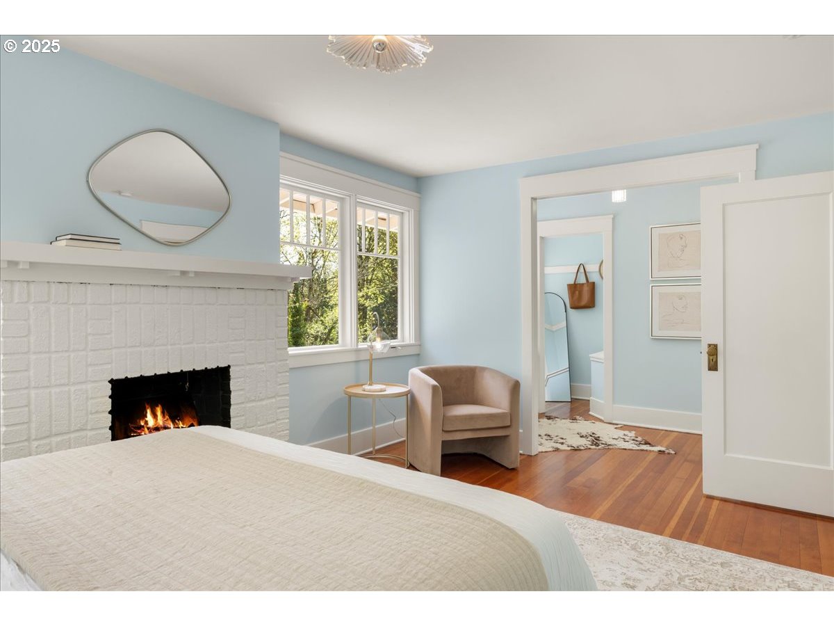 49 BRIARWOOD RD