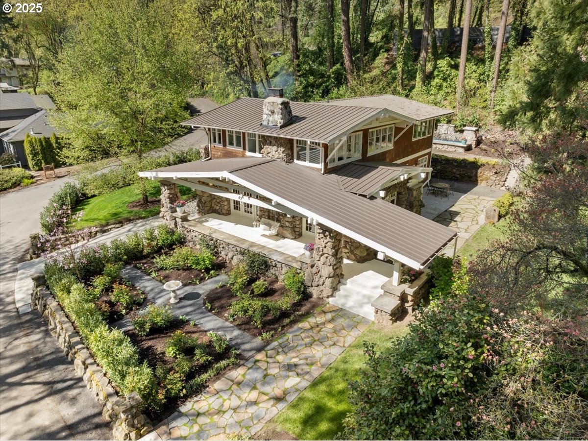 49 BRIARWOOD RD