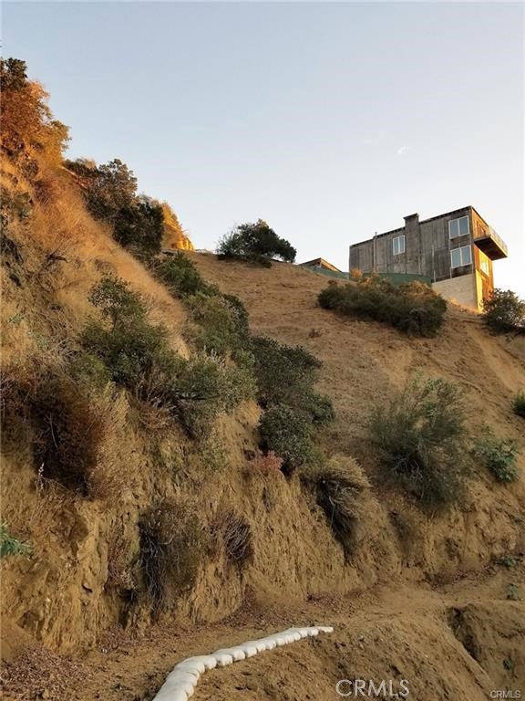 2537 Woodstock Road