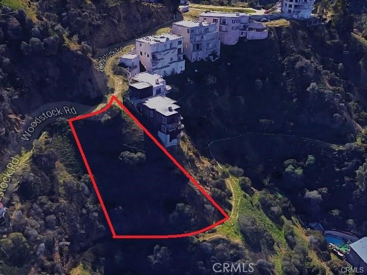 2537 Woodstock Road
