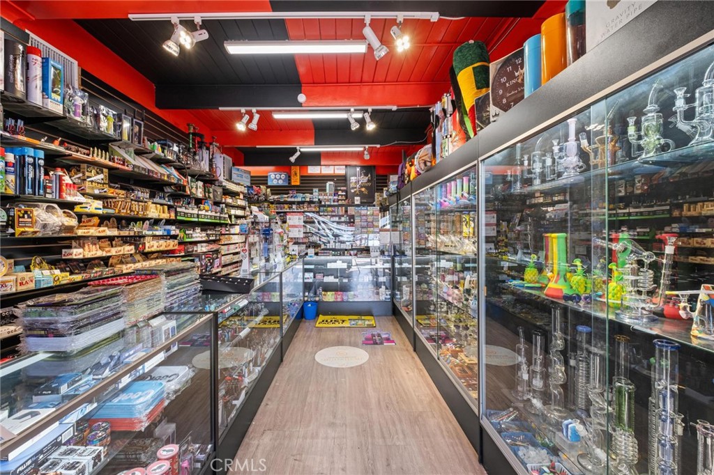 18750 Crenshaw