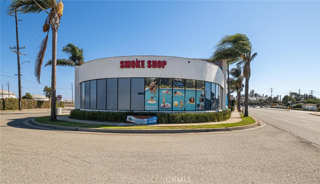 18750 Crenshaw