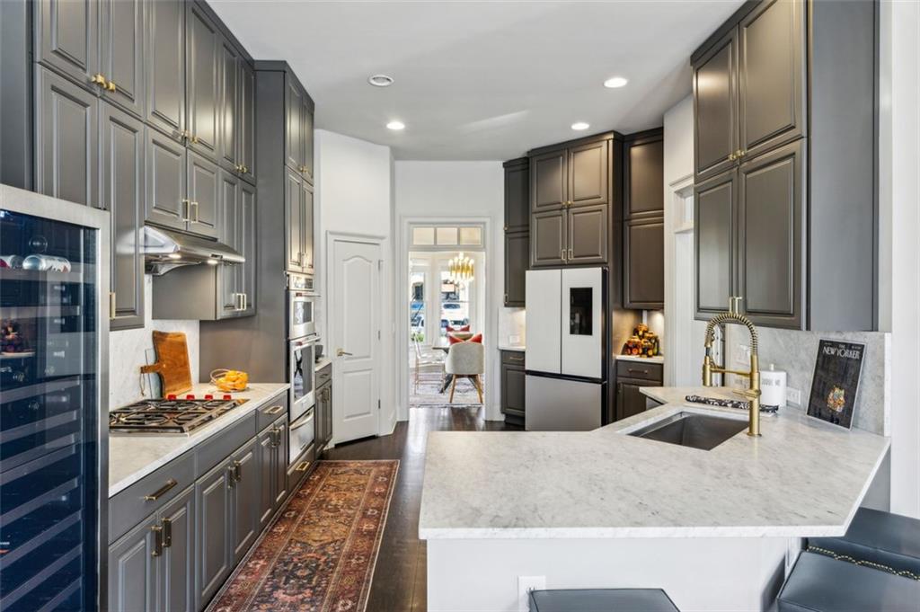 1377 Village Park Drive NE