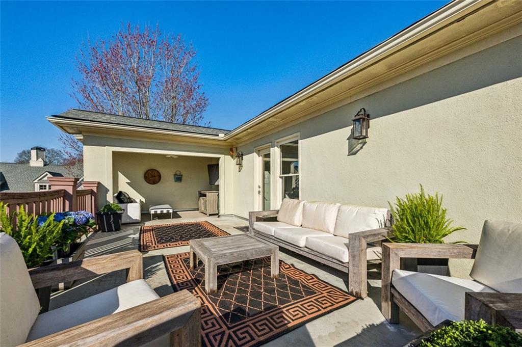 1377 Village Park Drive NE
