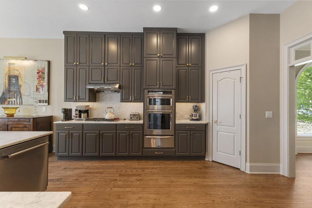 1377 Village Park Drive NE