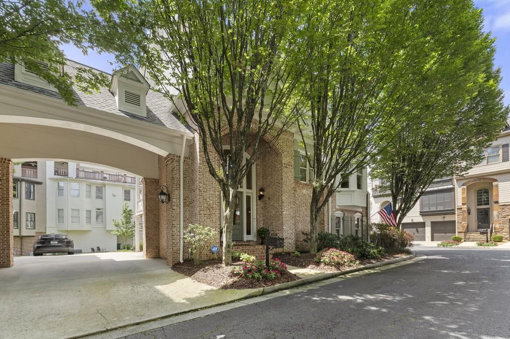 1377 Village Park Drive NE