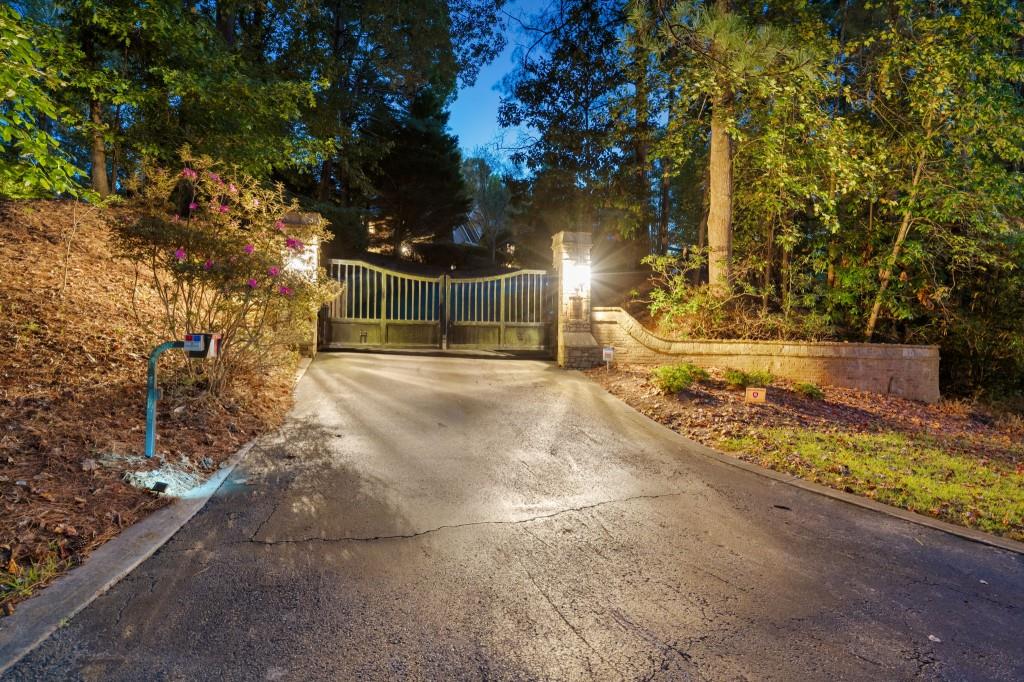 225 Skyridge Drive