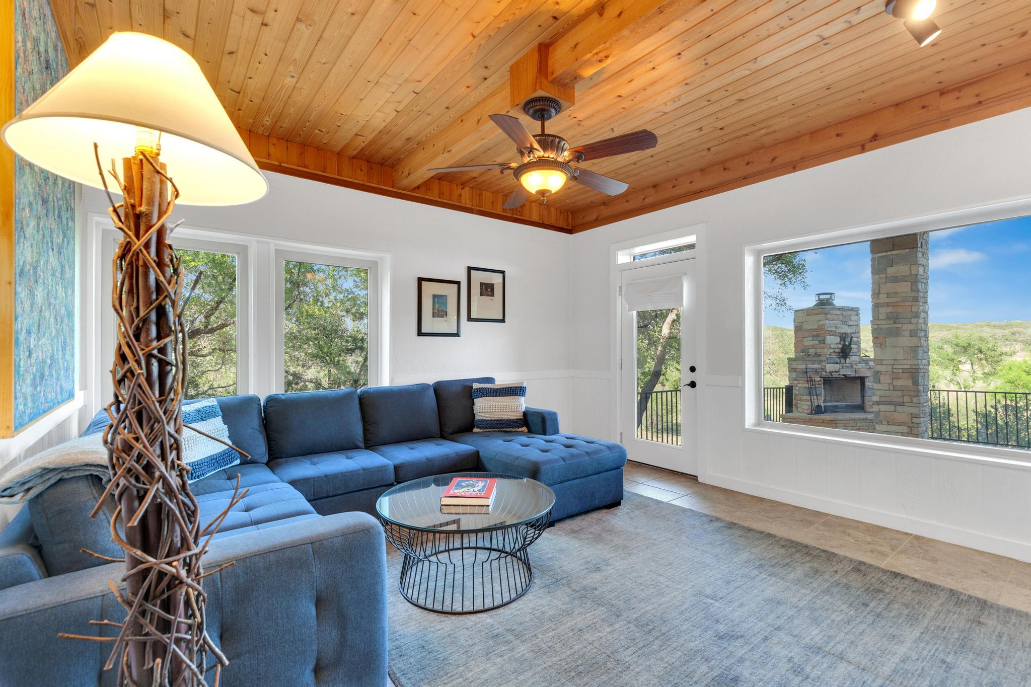 527 County Road 421A