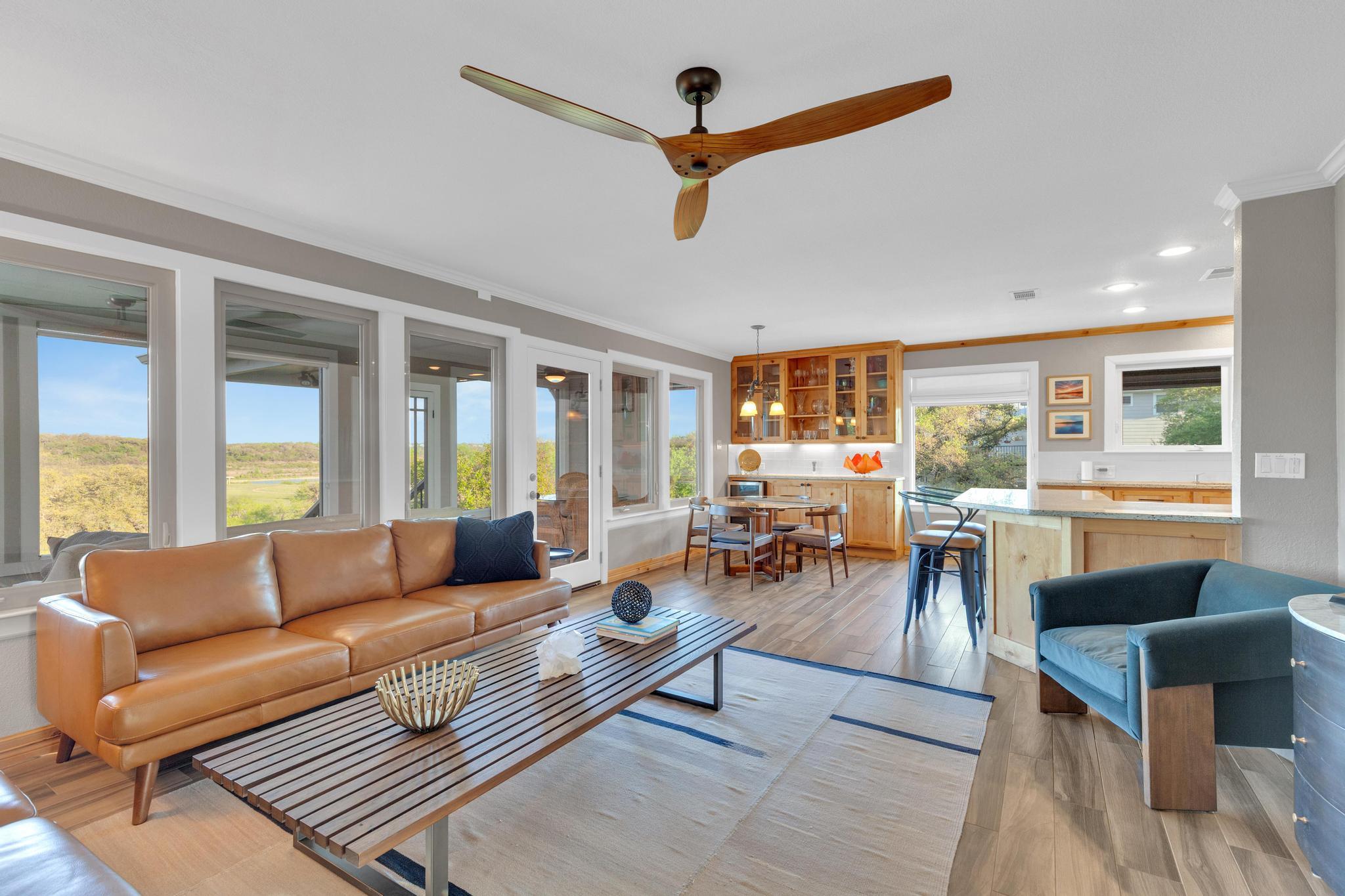 527 County Road 421A