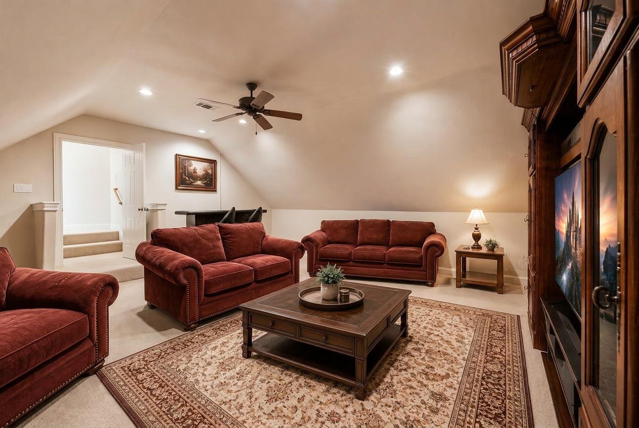 17909 Kingfisher Ridge DR