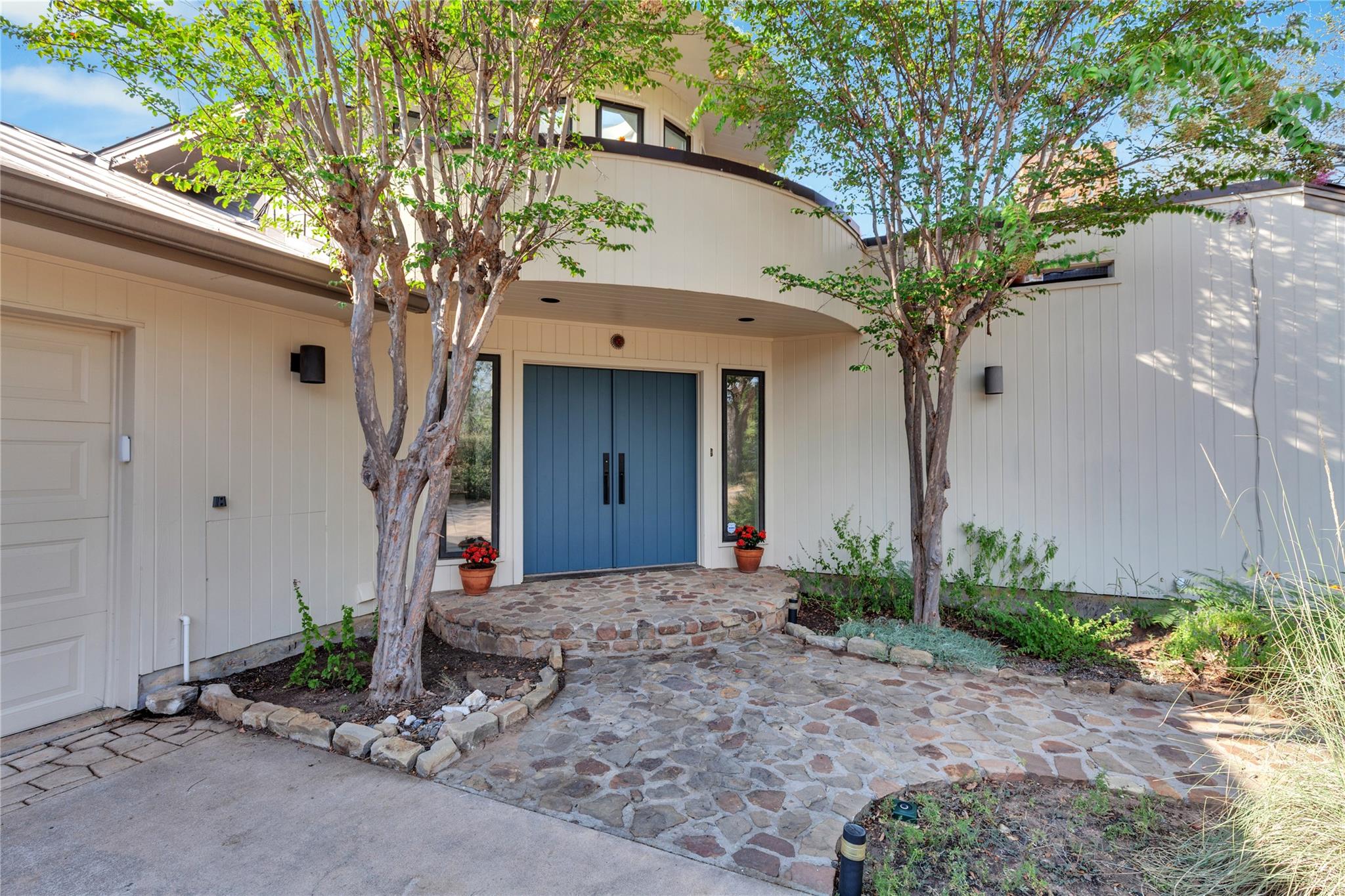 100 Derby DR