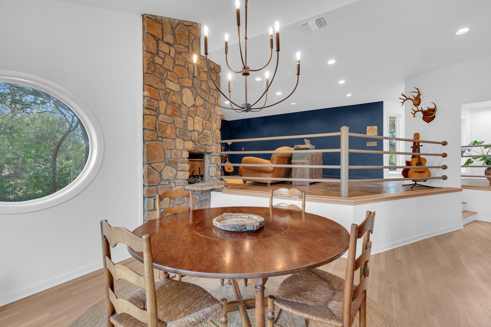 100 Derby DR