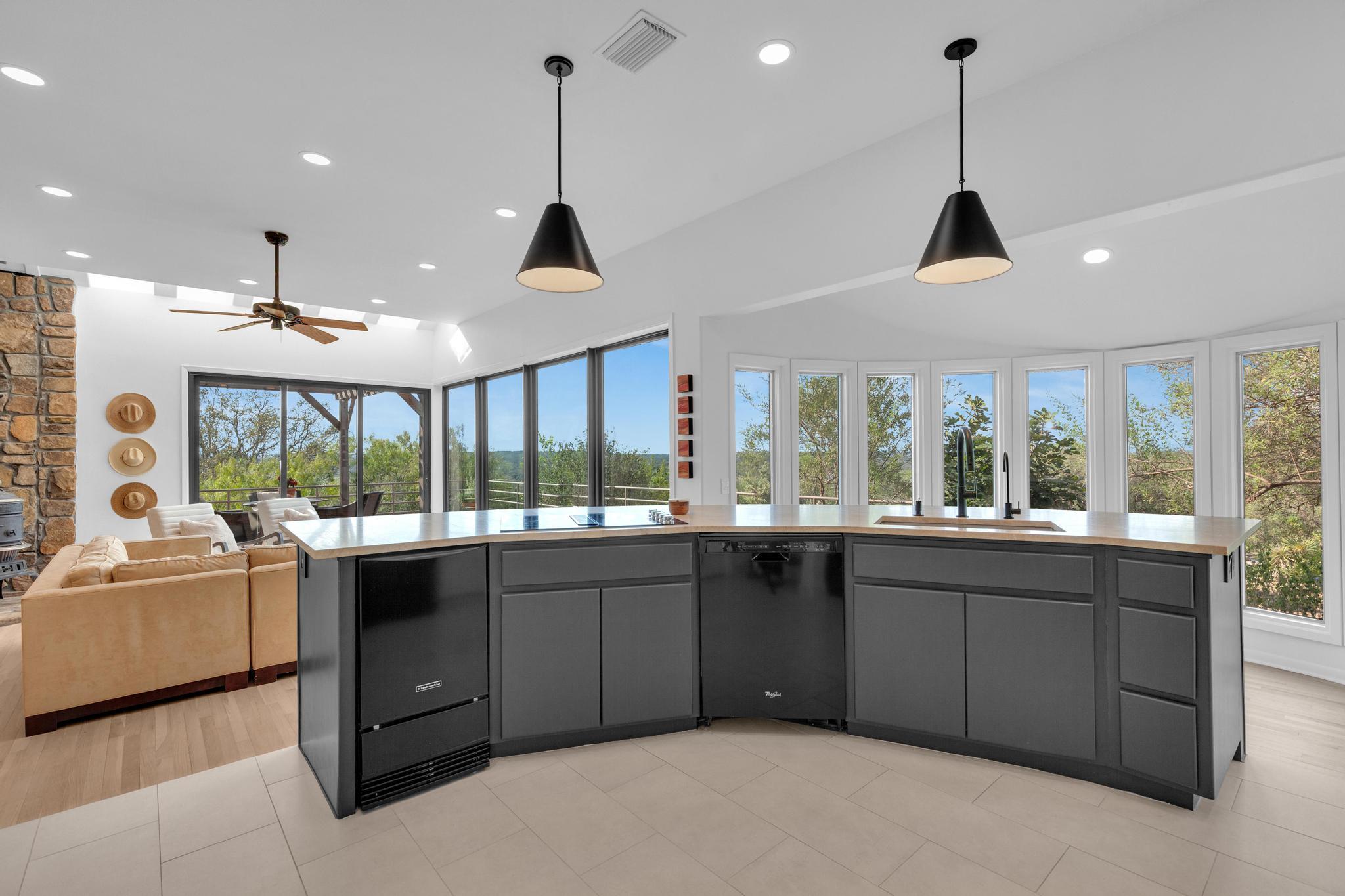 100 Derby DR