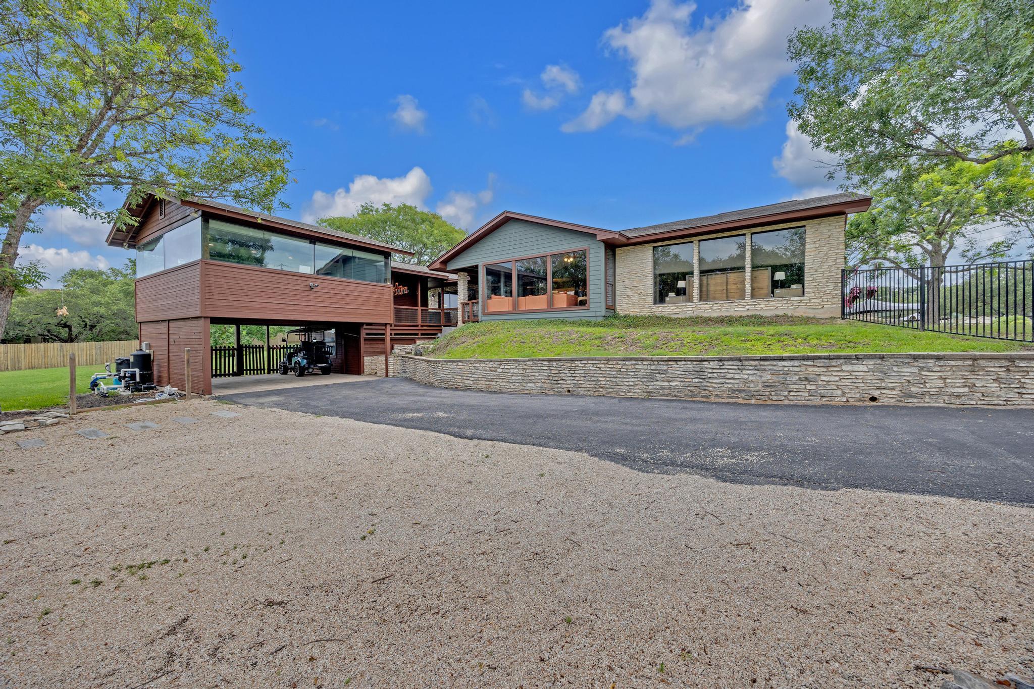 22223 Oban DR