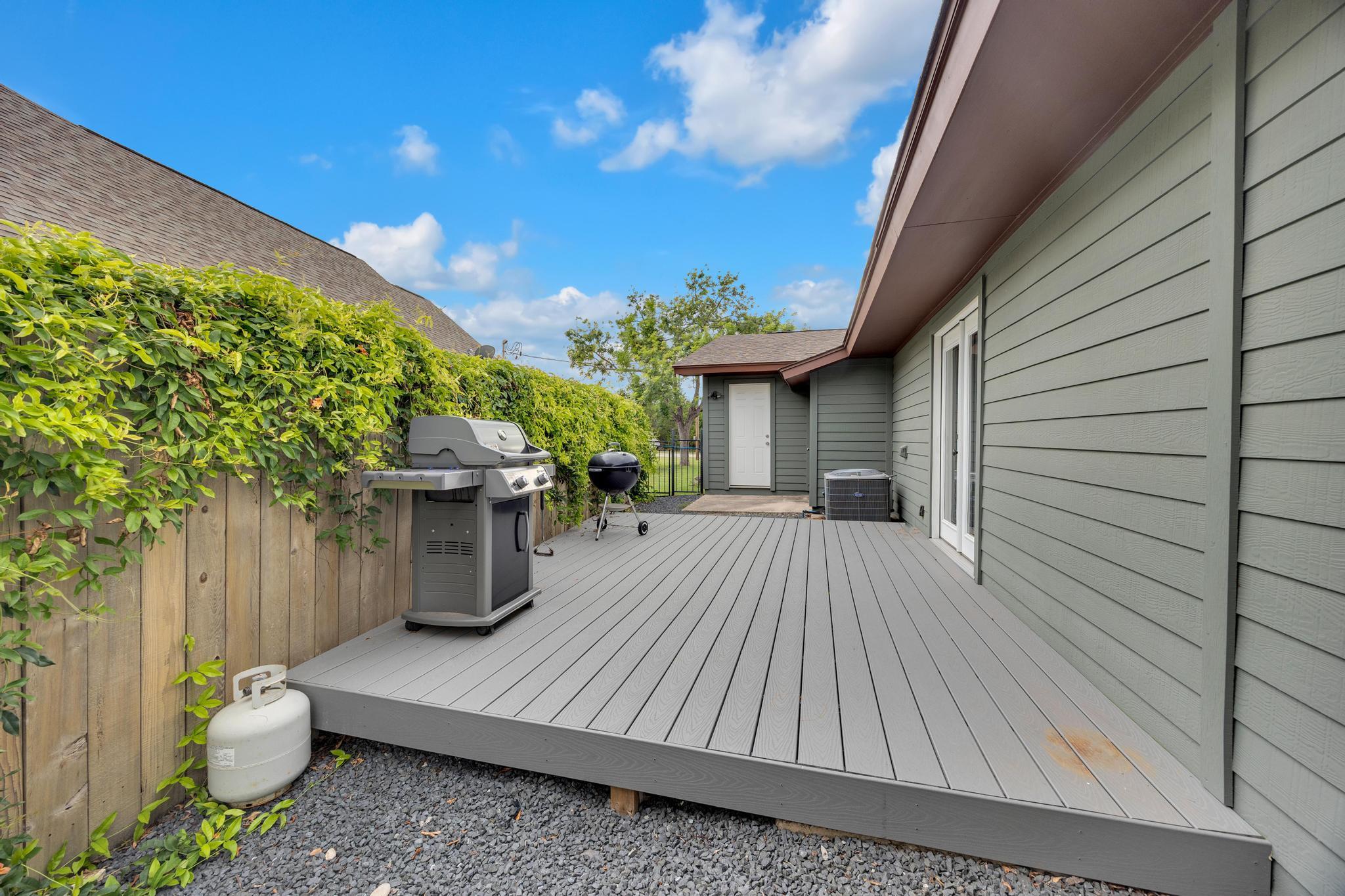 22223 Oban DR