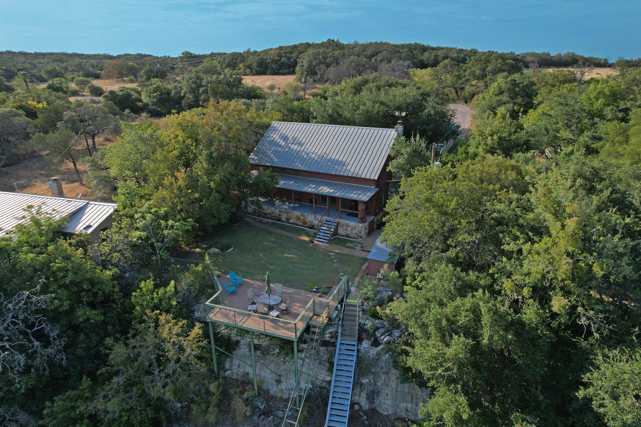 707 Cat Hollow Club DR