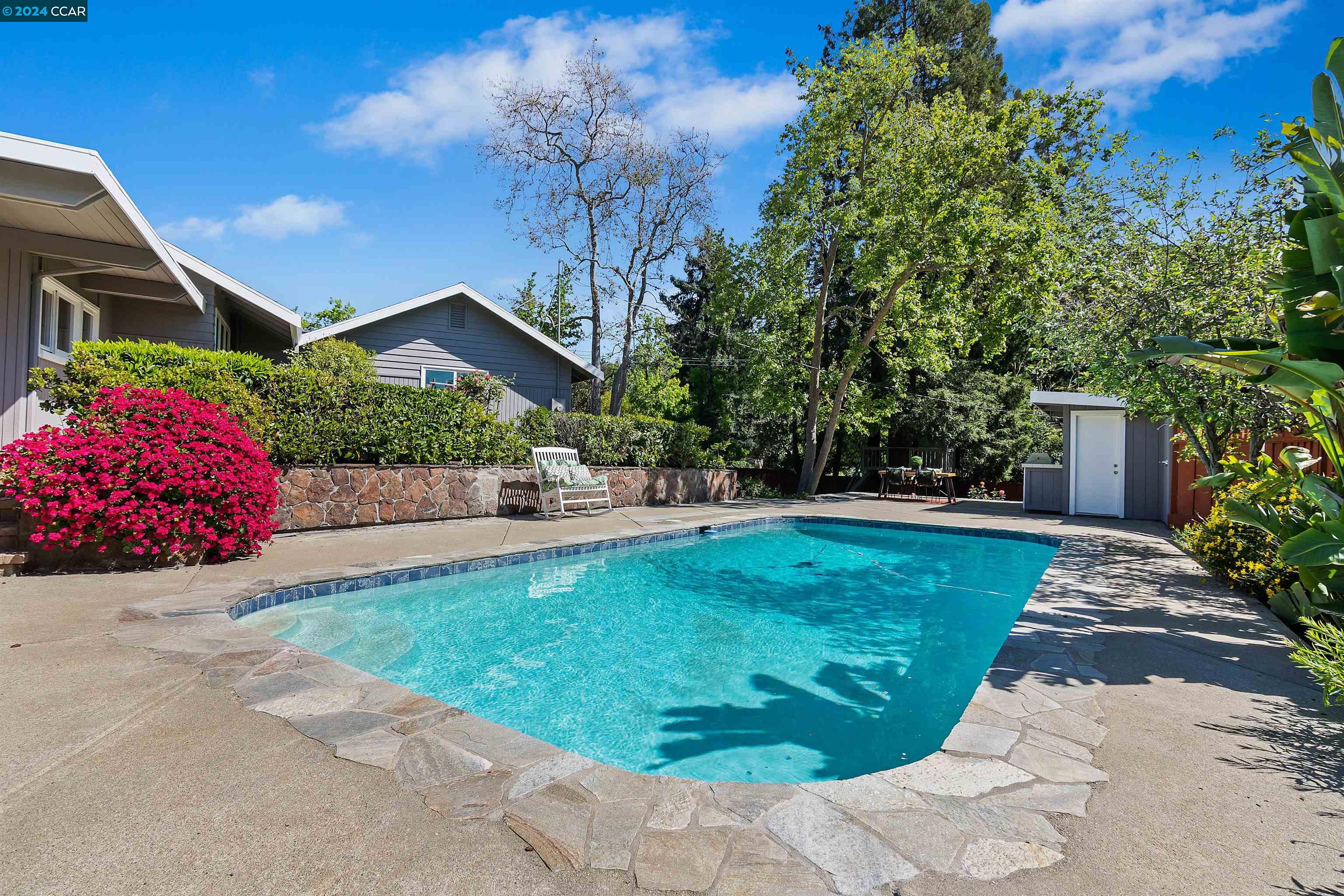 14 Washington Ln
