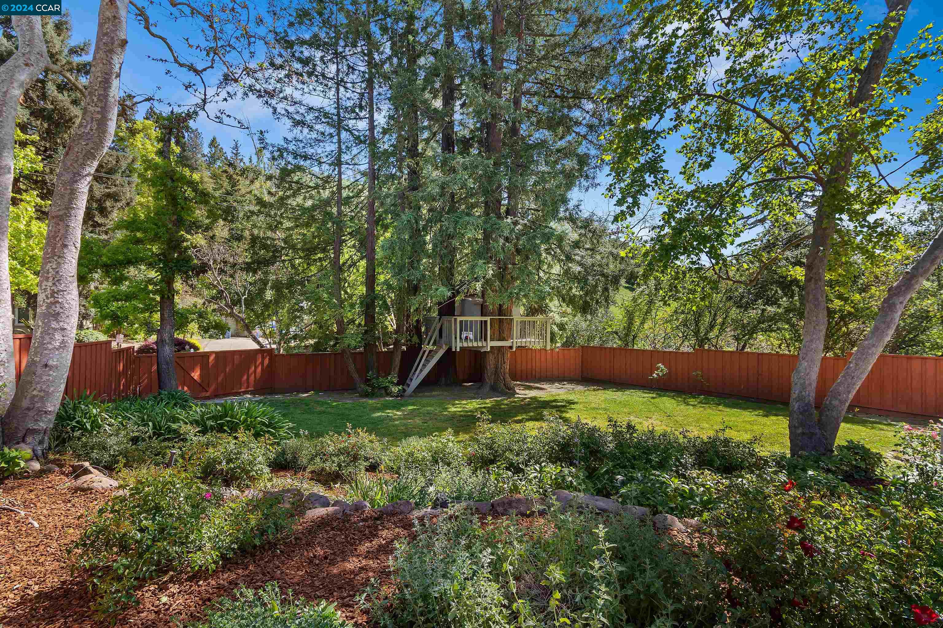 14 Washington Ln