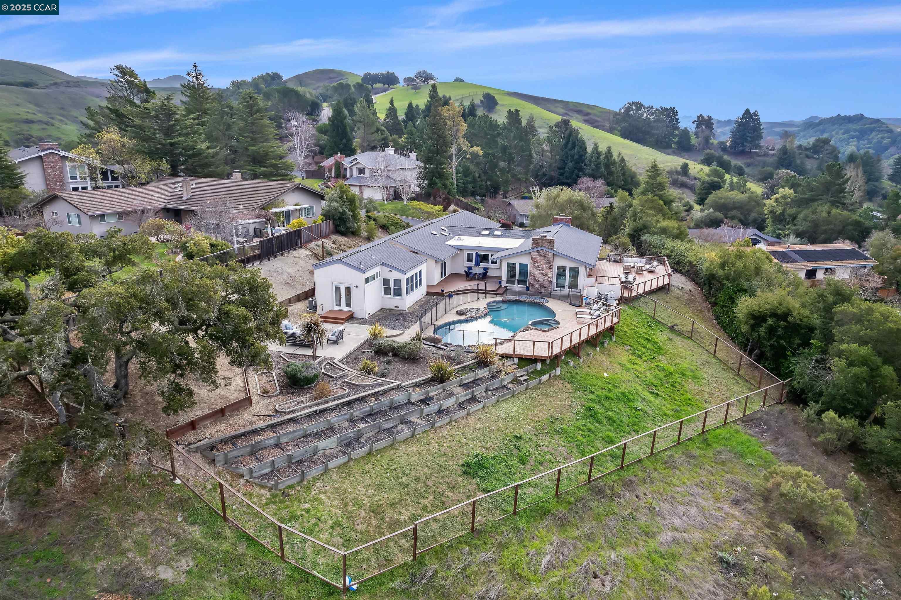 1921 Joseph Dr