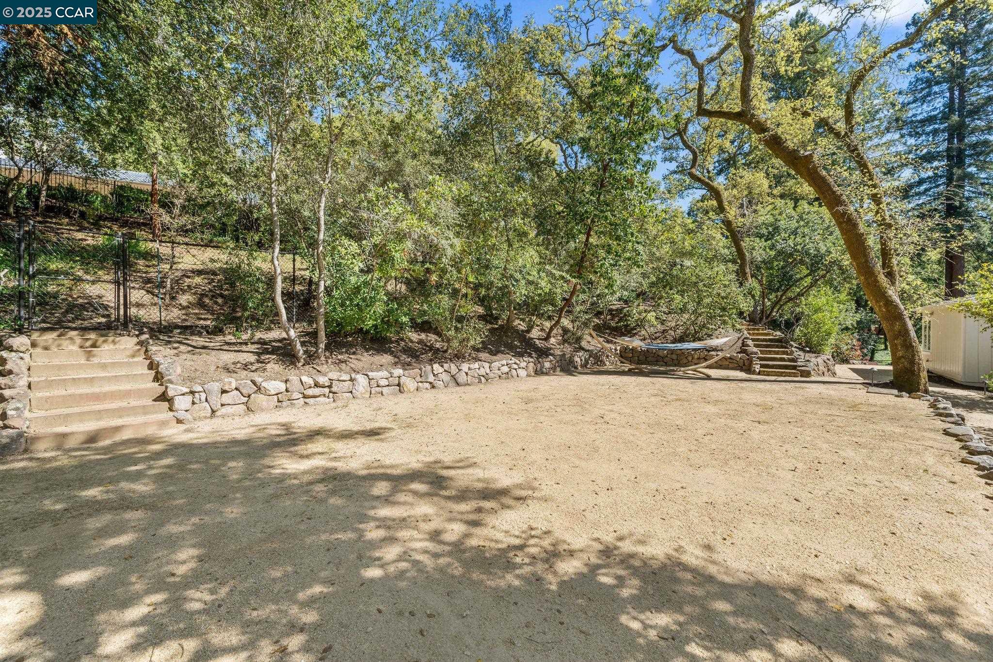 8 El Sereno