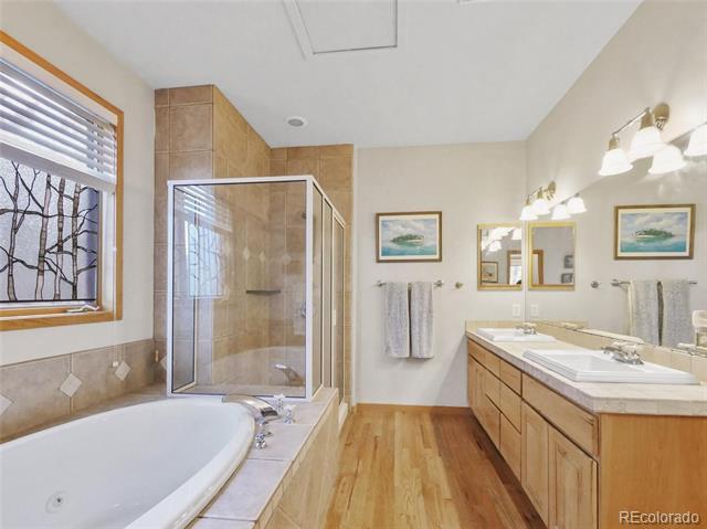 401 Kestrel Lane