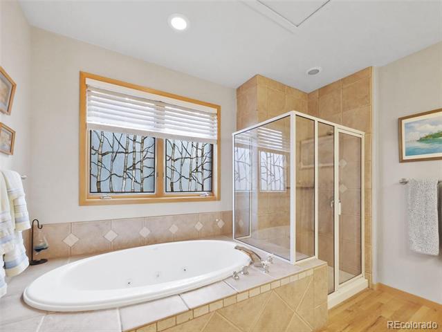 401 Kestrel Lane