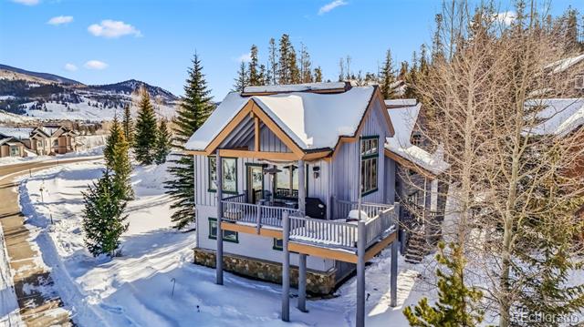 401 Kestrel Lane