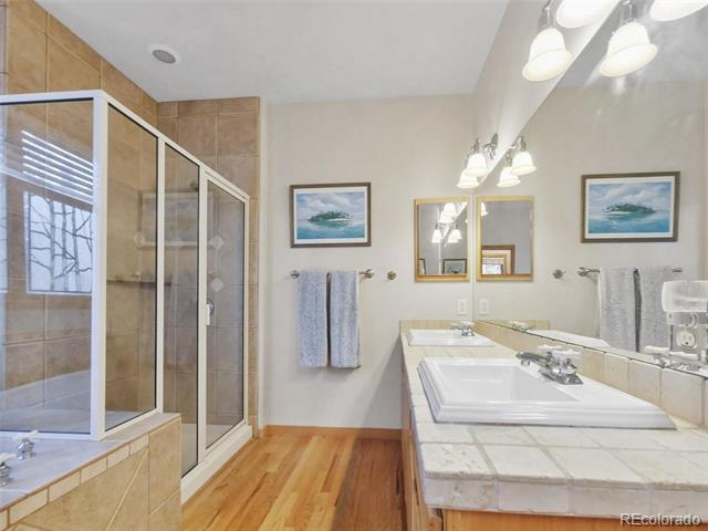 401 Kestrel Lane